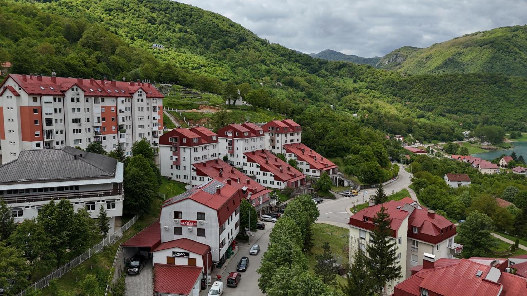 Apartments Ravno Pluzine Exterior photo